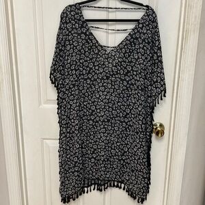 Black and Gray Leopard Print Women's sheet cover up Top